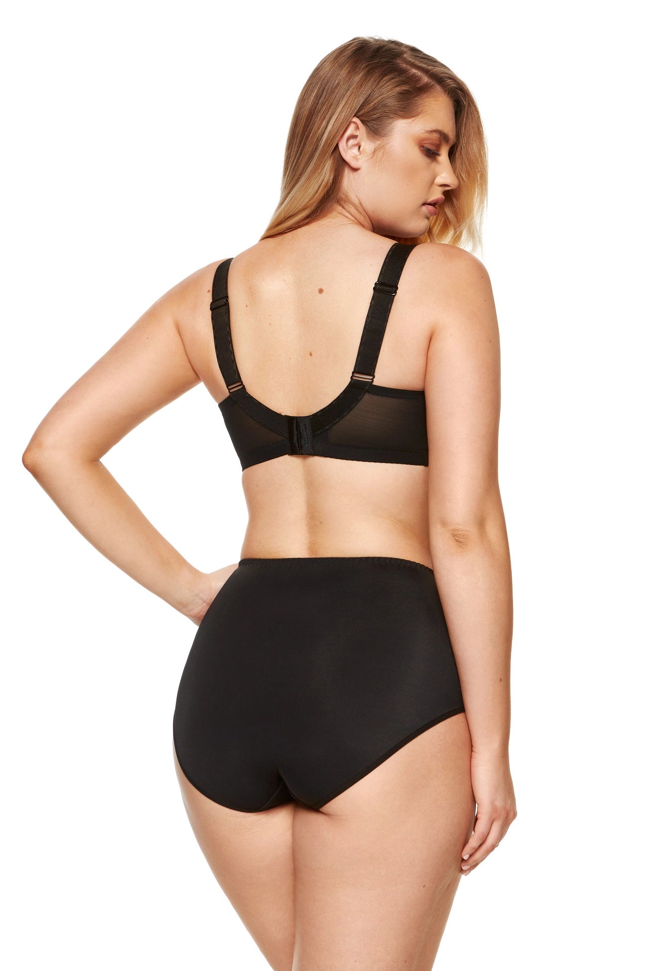 Zara soft bra without underwire black (Discount Group A) | Gorteks | MySalvio