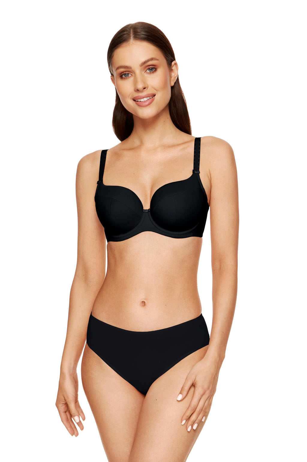 Anna black smooth padded bra (Discount Group A) | Gorteks | MySalvio