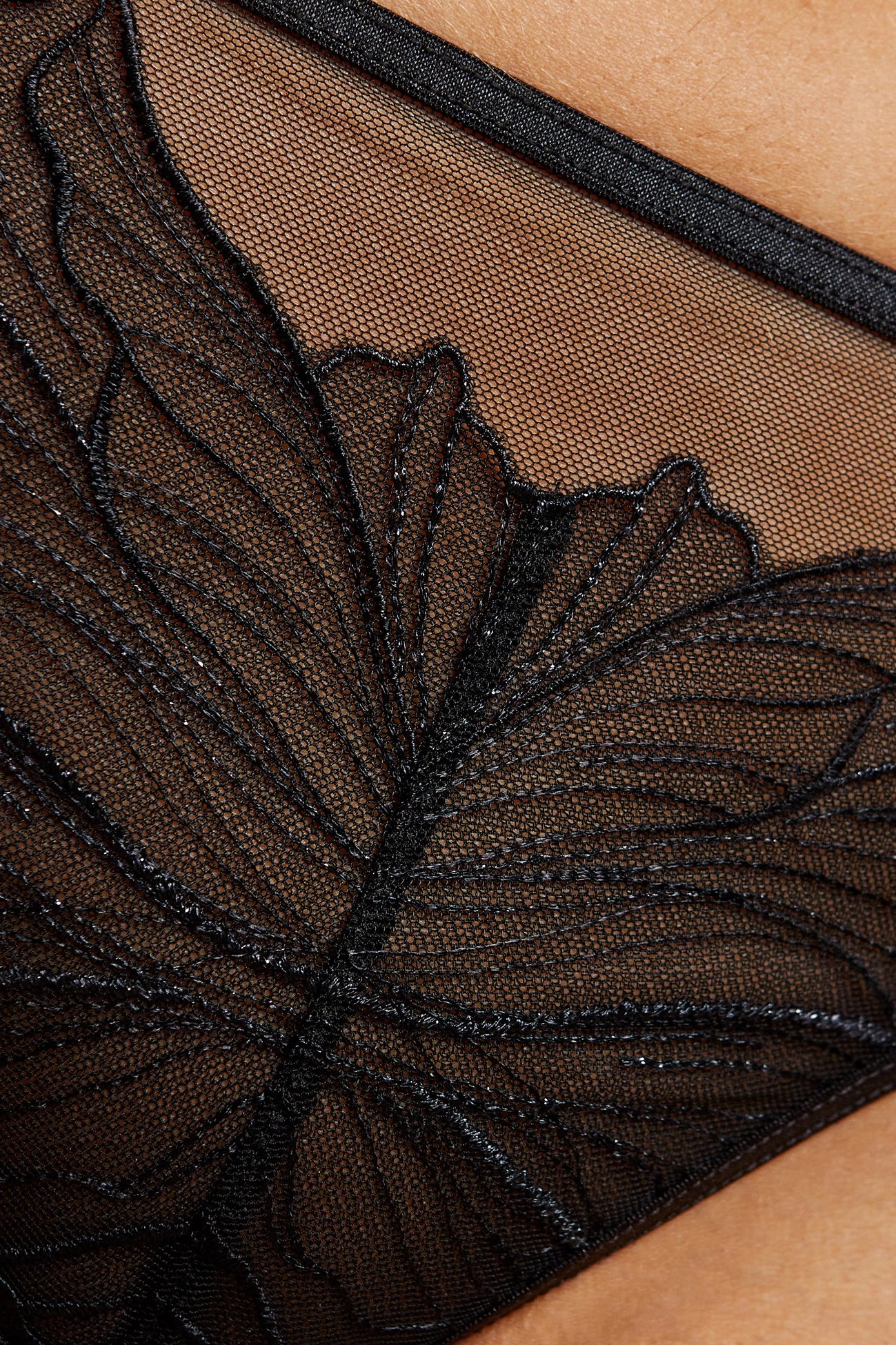 Aurora embroidered thong (black) (Discount Group B) | MySalvio